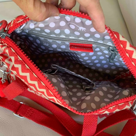 Kipling Red and White Chevron Crossbody Bag - Picture 11 of 14